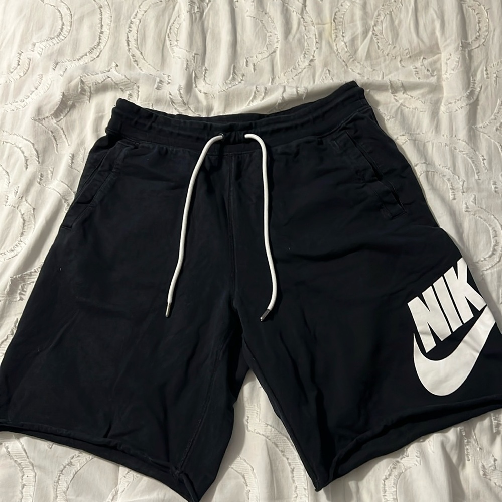 Nike Men’s large shorts
